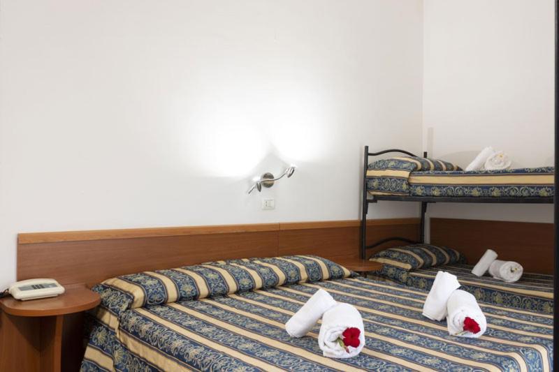 לידו די סביו Bikini Tropicana Family Hotel מראה חיצוני תמונה