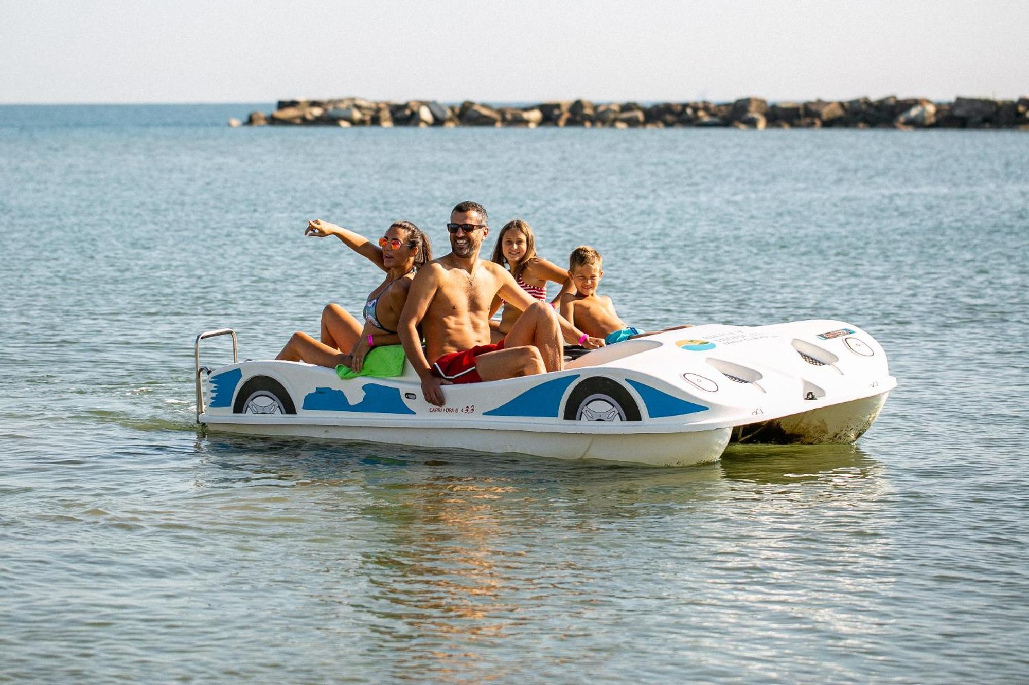 לידו די סביו Bikini Tropicana Family Hotel מראה חיצוני תמונה